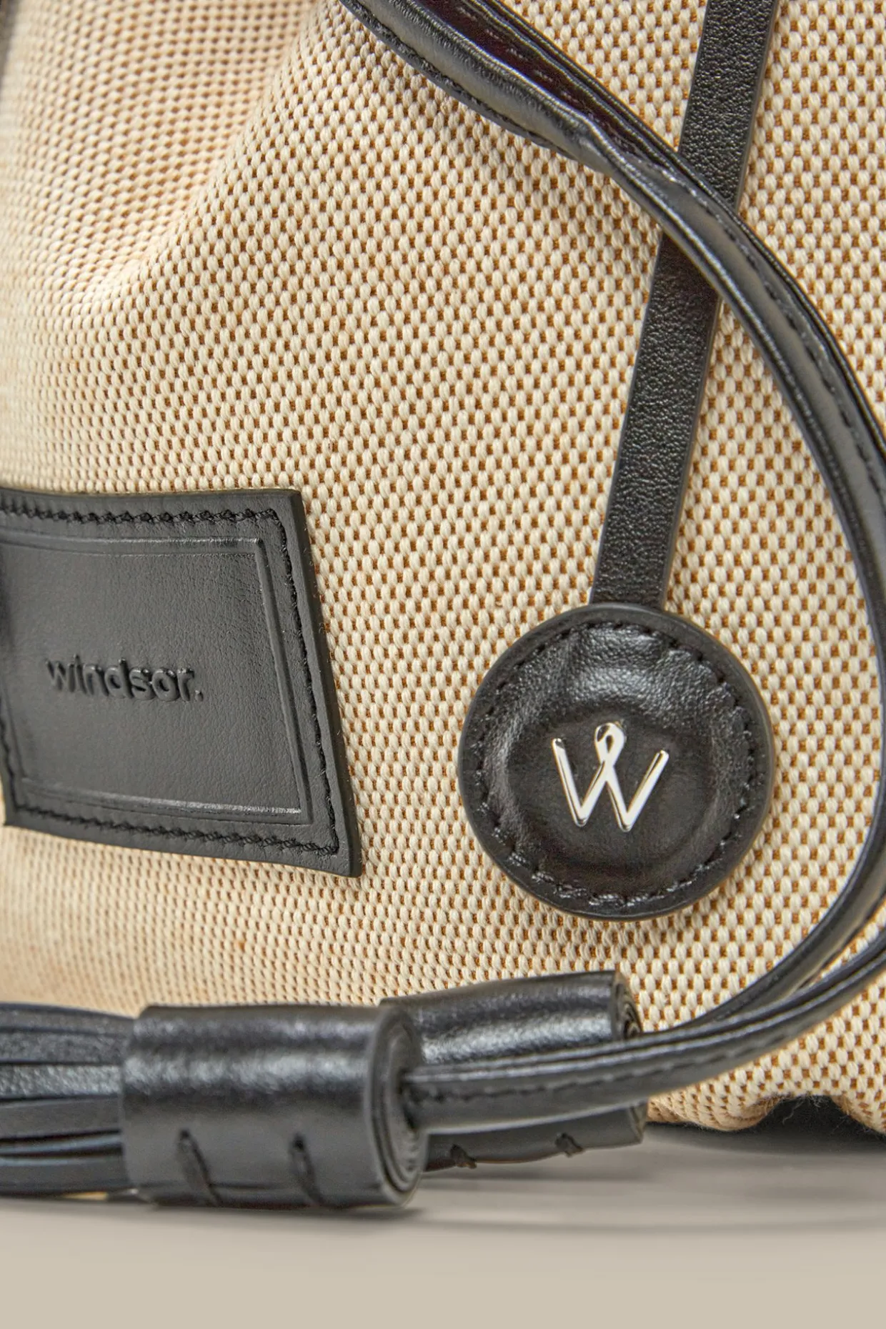 Canvas-Bucket-Bag In
