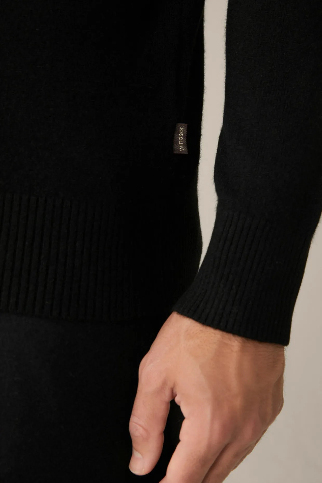 Cashmere-Rollkragen-Pullover Cashmono In