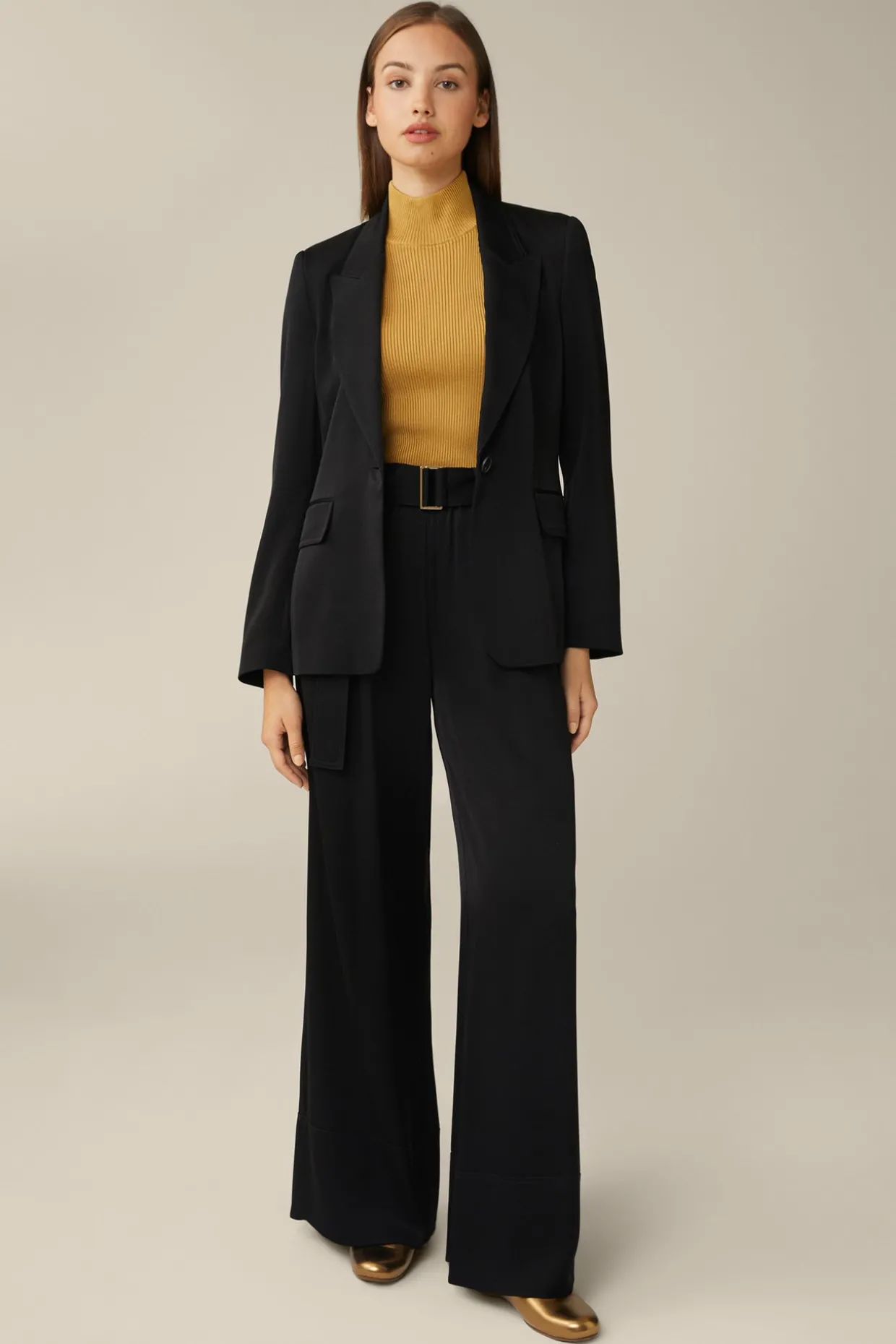 Crepe-Blazer Mit Breitem Revers In