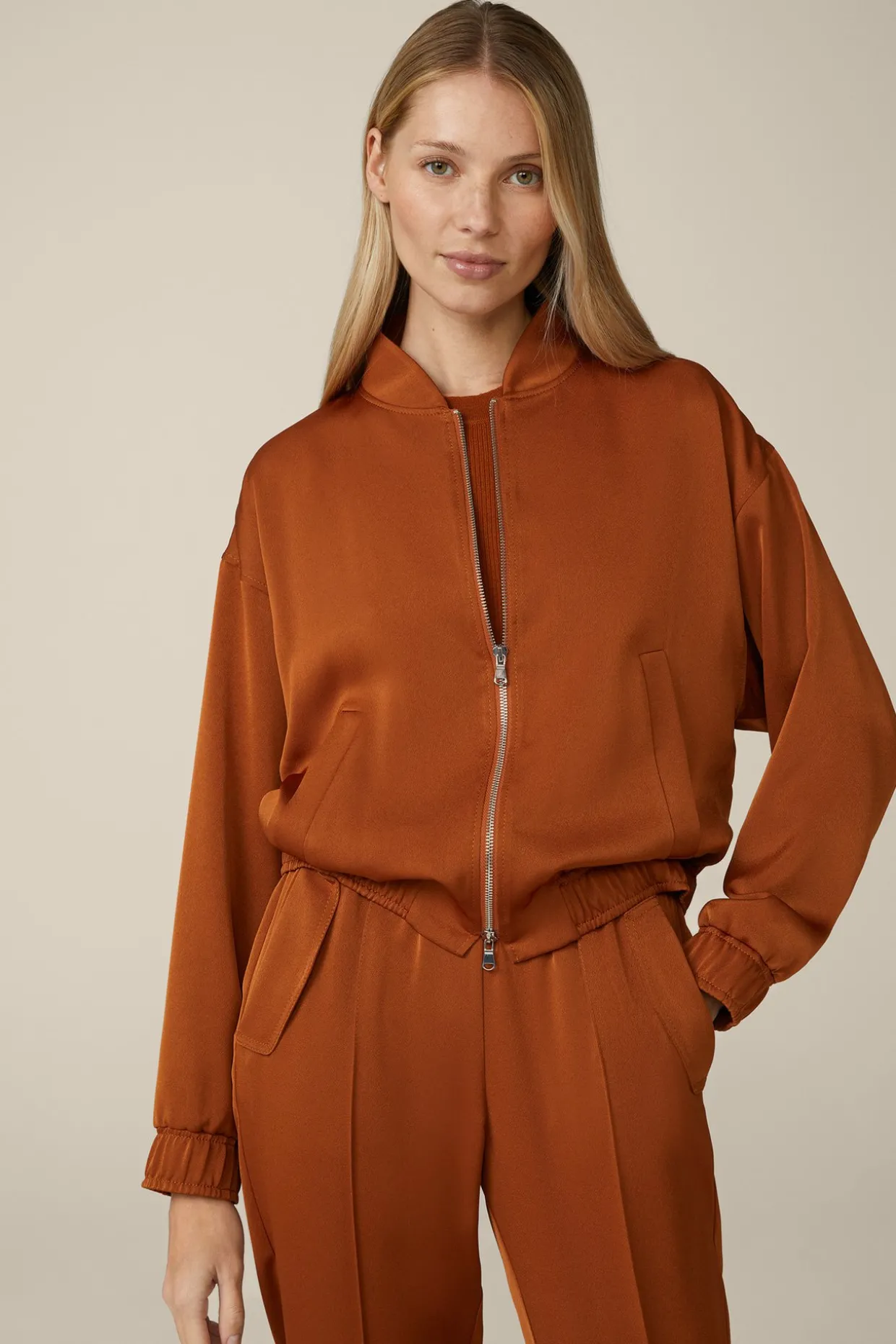 Crepe-Blouson In