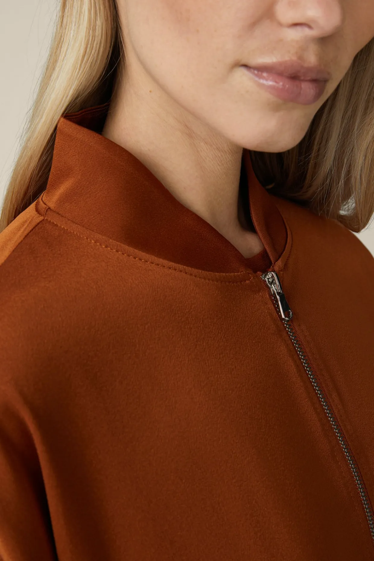 Crepe-Blouson In