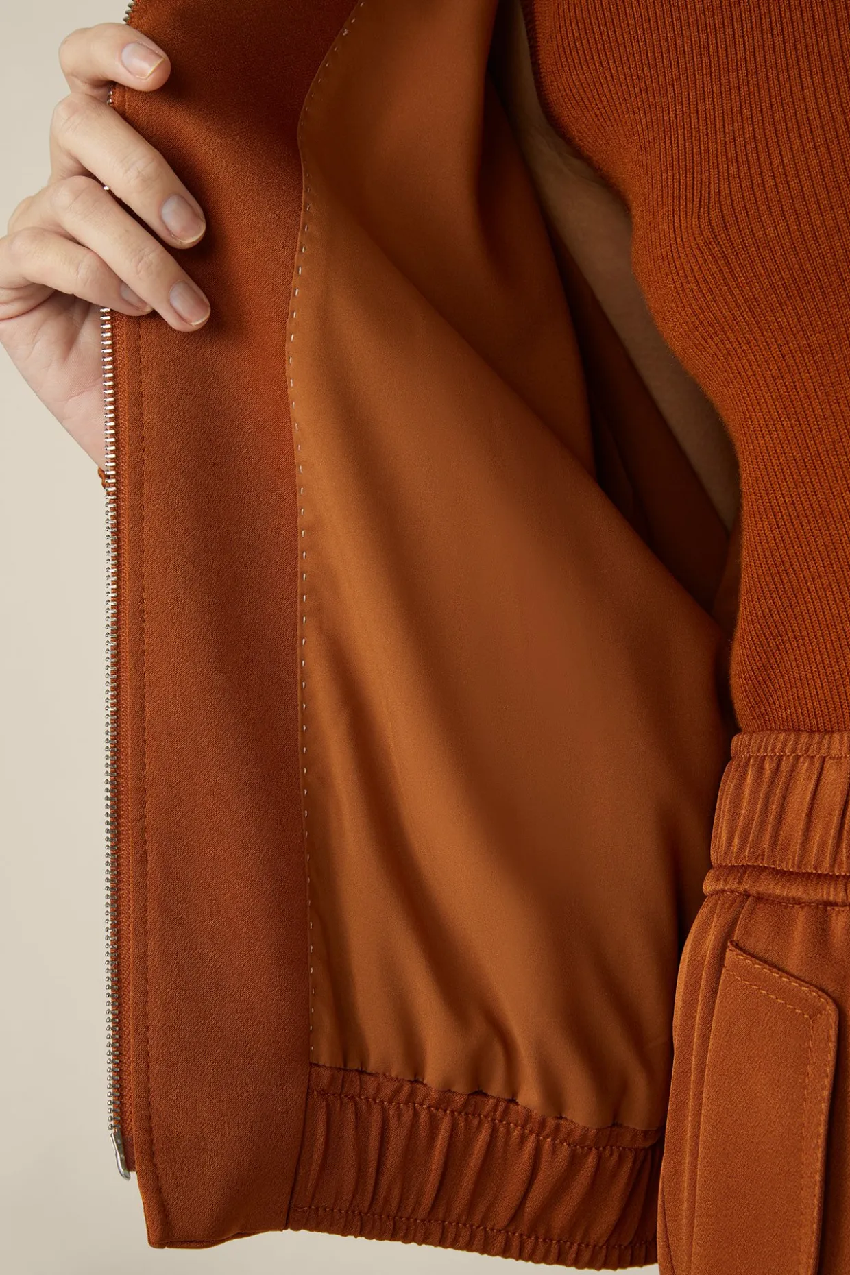 Crepe-Blouson In