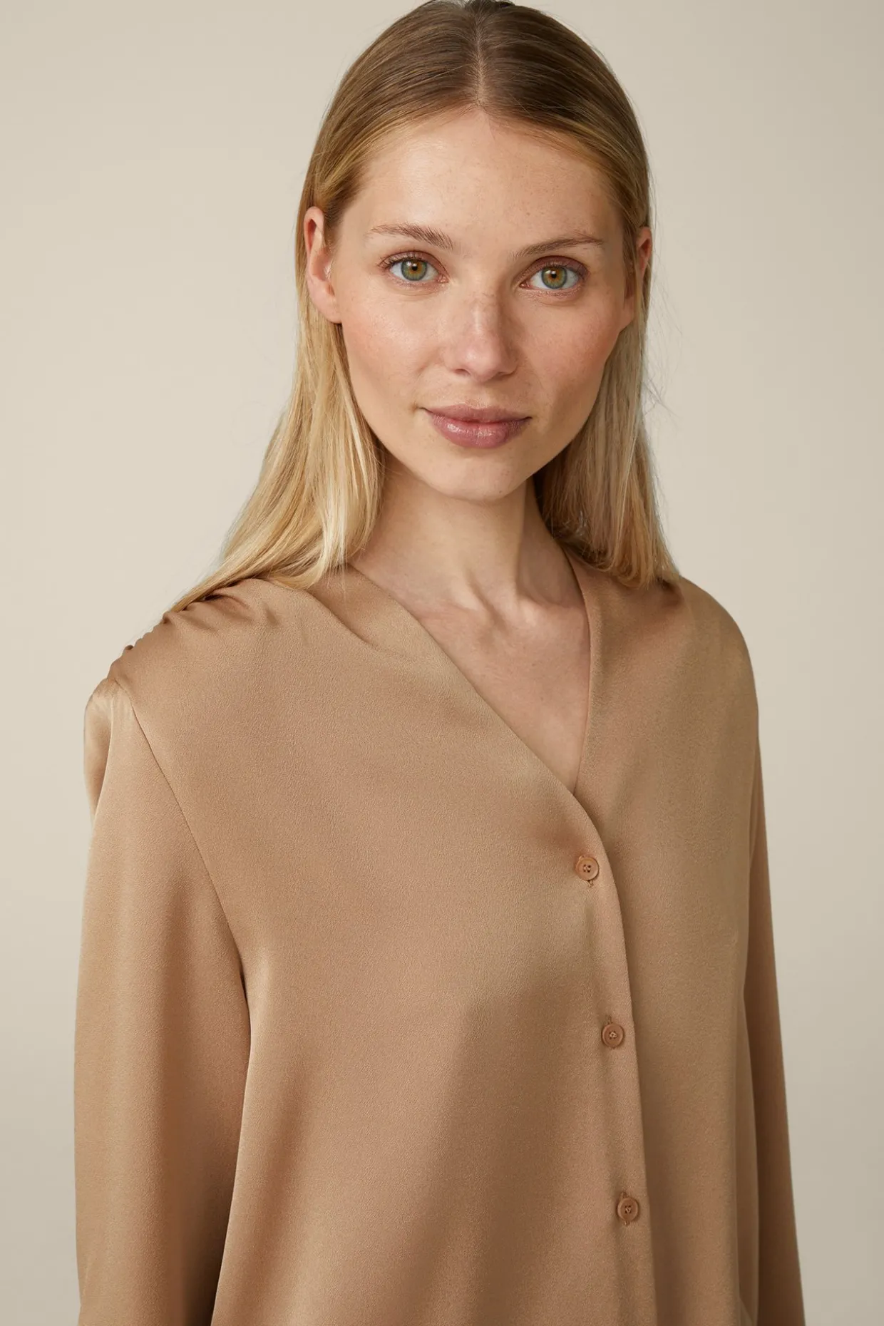Crepe-Bluse In