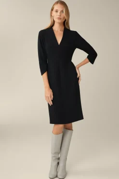 Crepe-Etui-Kleid In