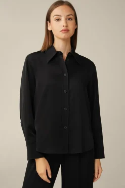 Crepe-Hemdbluse In