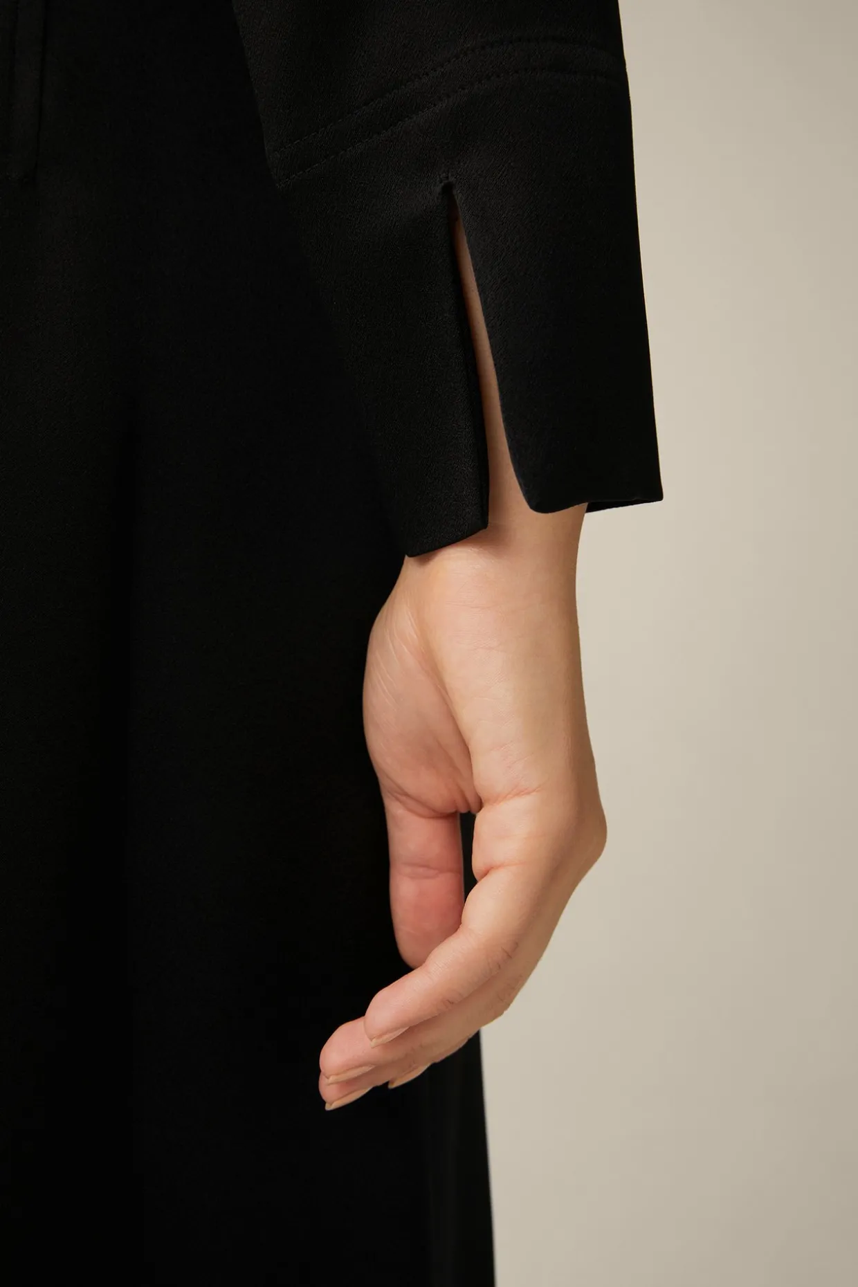 Crepe-Hemdblusen-Kleid In