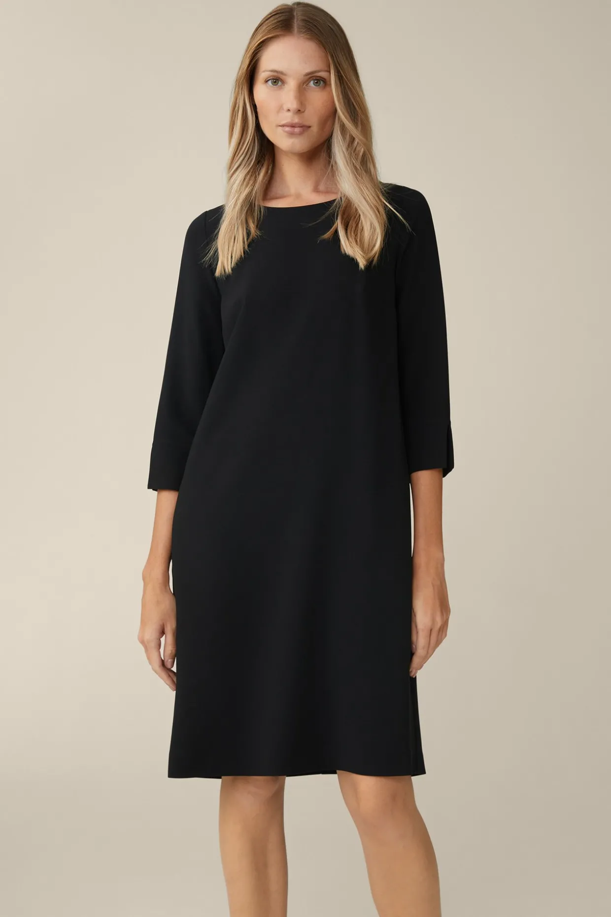 Crepe-Kleid In A-Linie In