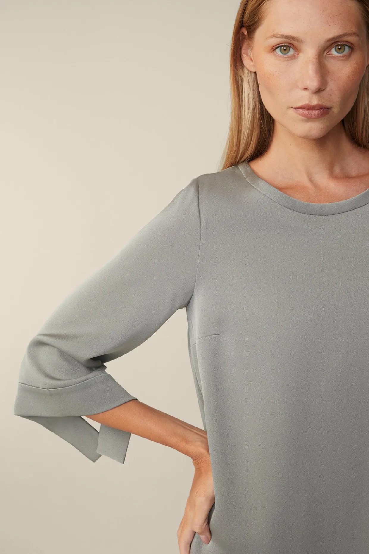 Crepe-Kleid In H-Linie In