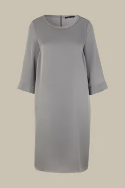 Crepe-Kleid In H-Linie In