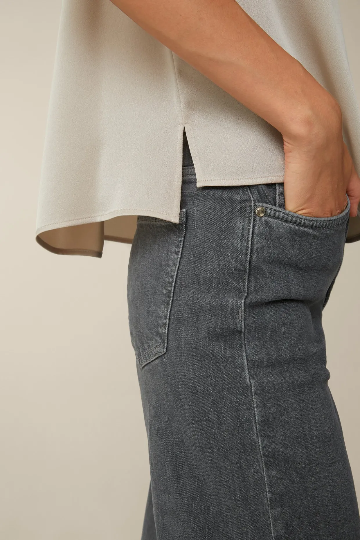 Crepe-Kurzarm-Bluse In