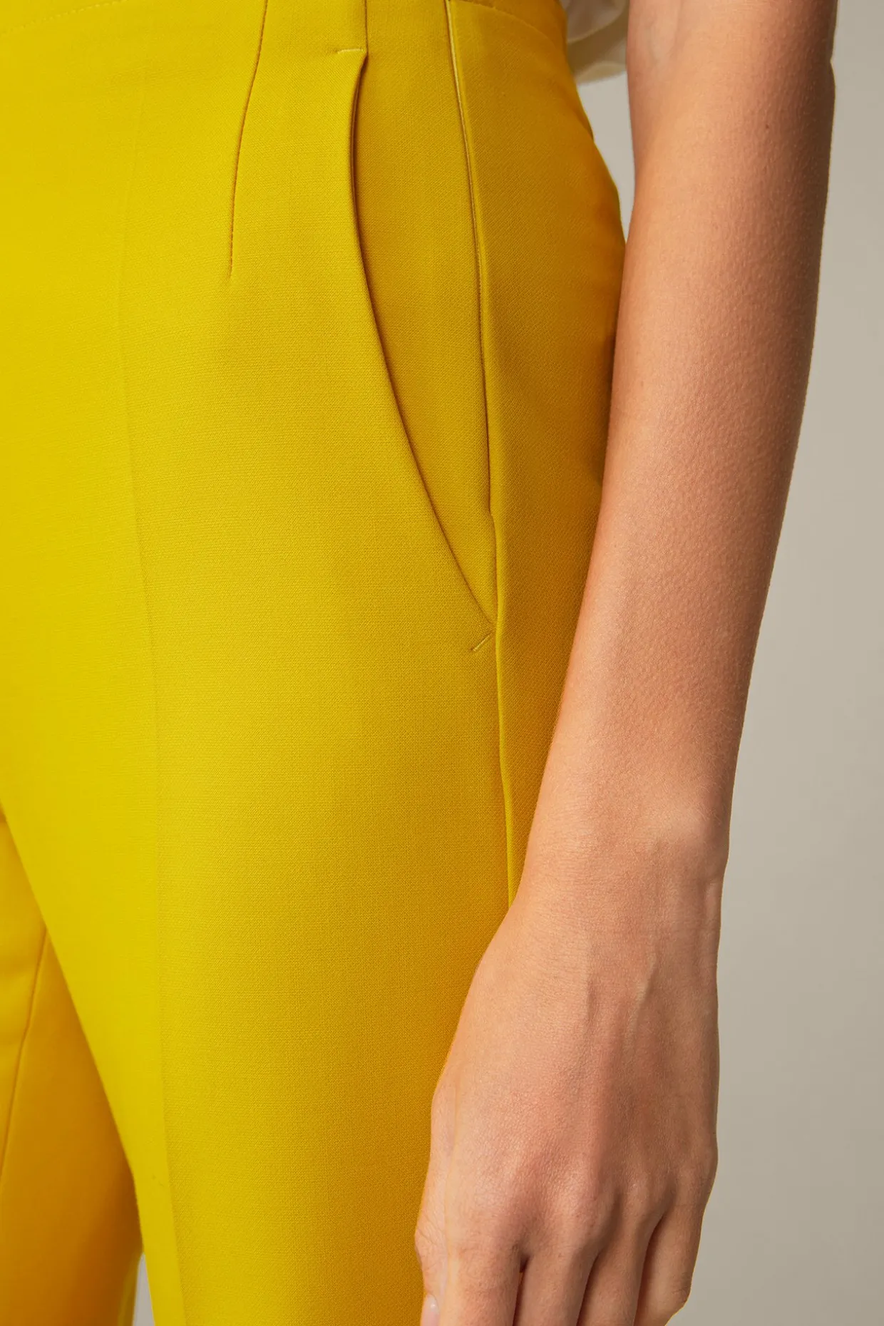 Crepe-Marlene-Hose In