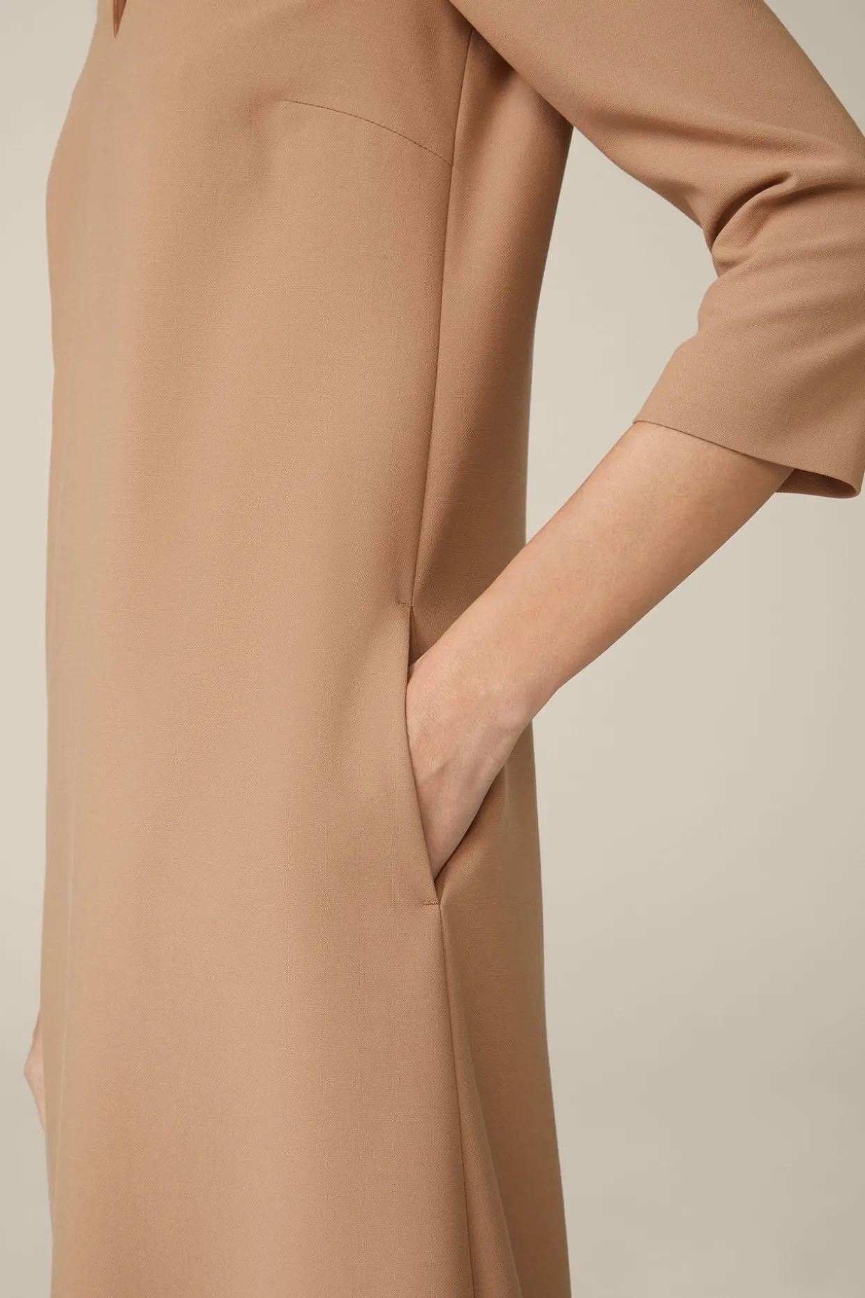 Crepe-Shift-Kleid In