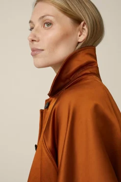 Duchesse-Satin-Cape-Jacke In Kupfer