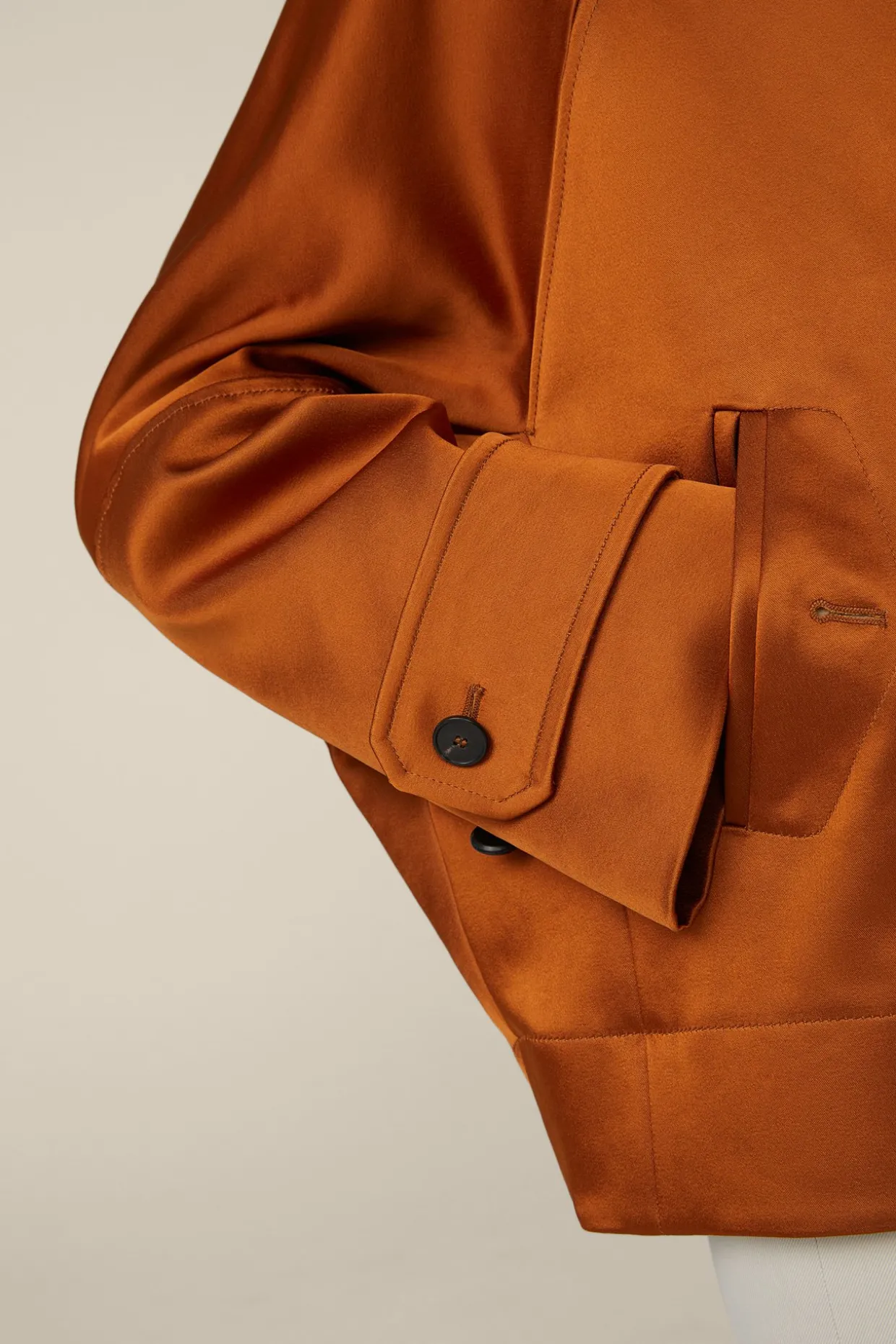 Duchesse-Satin-Cape-Jacke In Kupfer