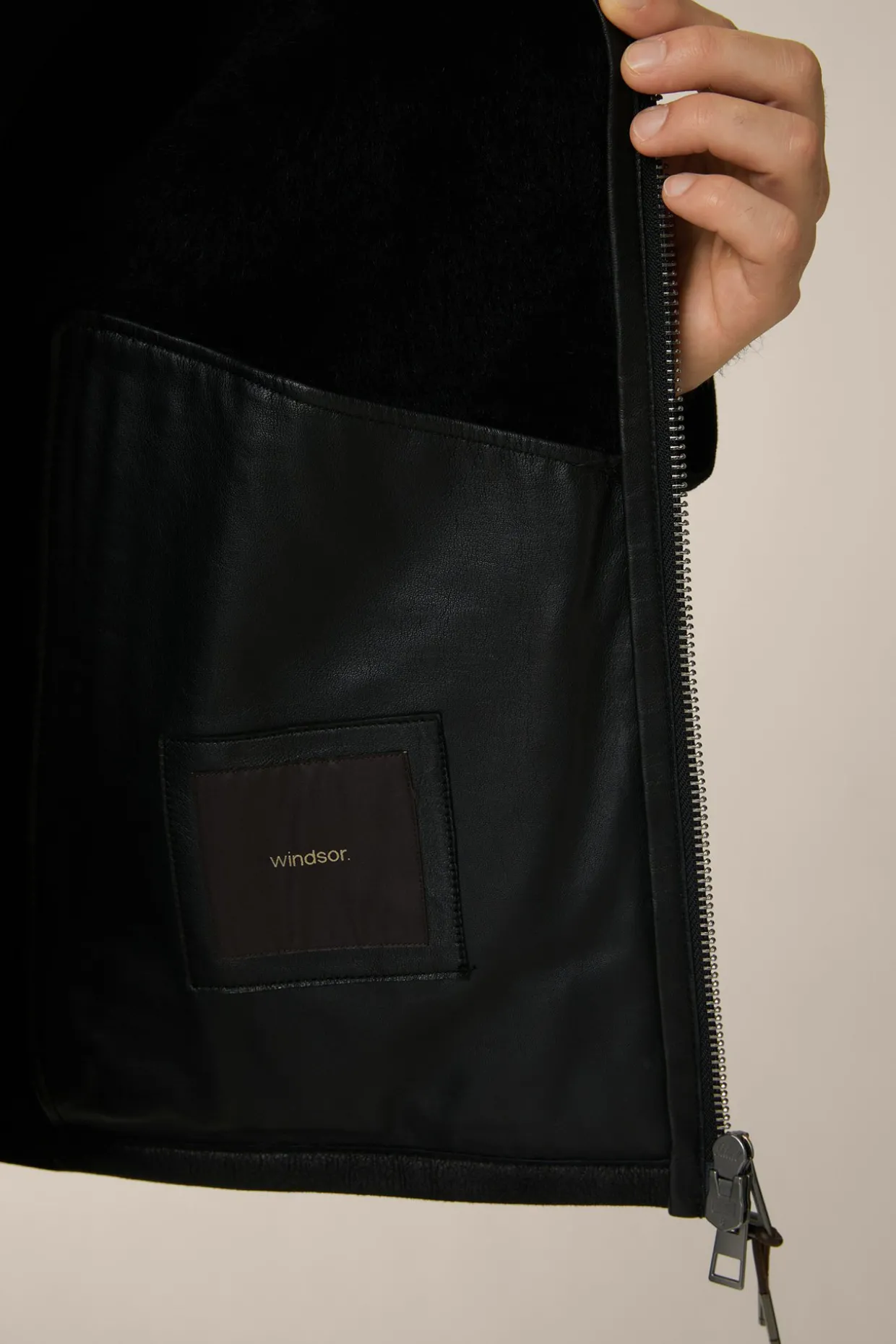 Lamm-Leder-Jacke Mezzano Mit Hemdkragen In