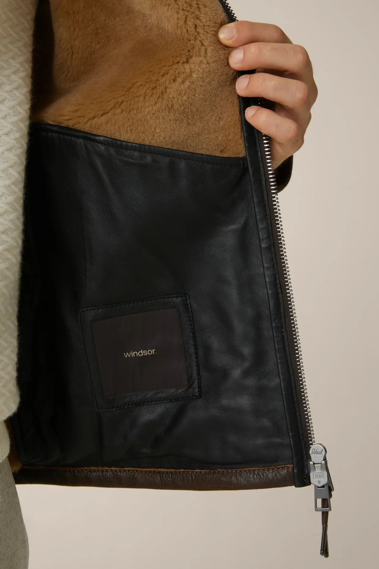 Lamm-Leder-Jacke Mezzano Mit Hemdkragen In
