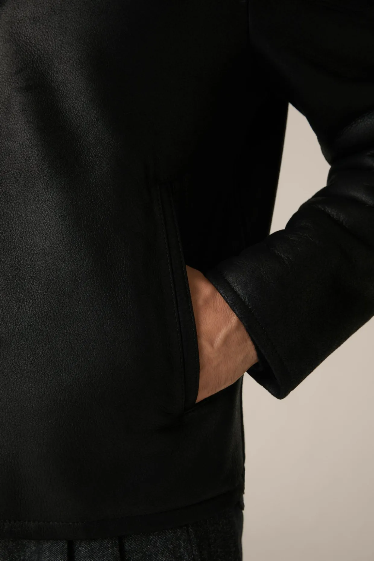 Lamm-Leder-Jacke Mezzano Mit Hemdkragen In