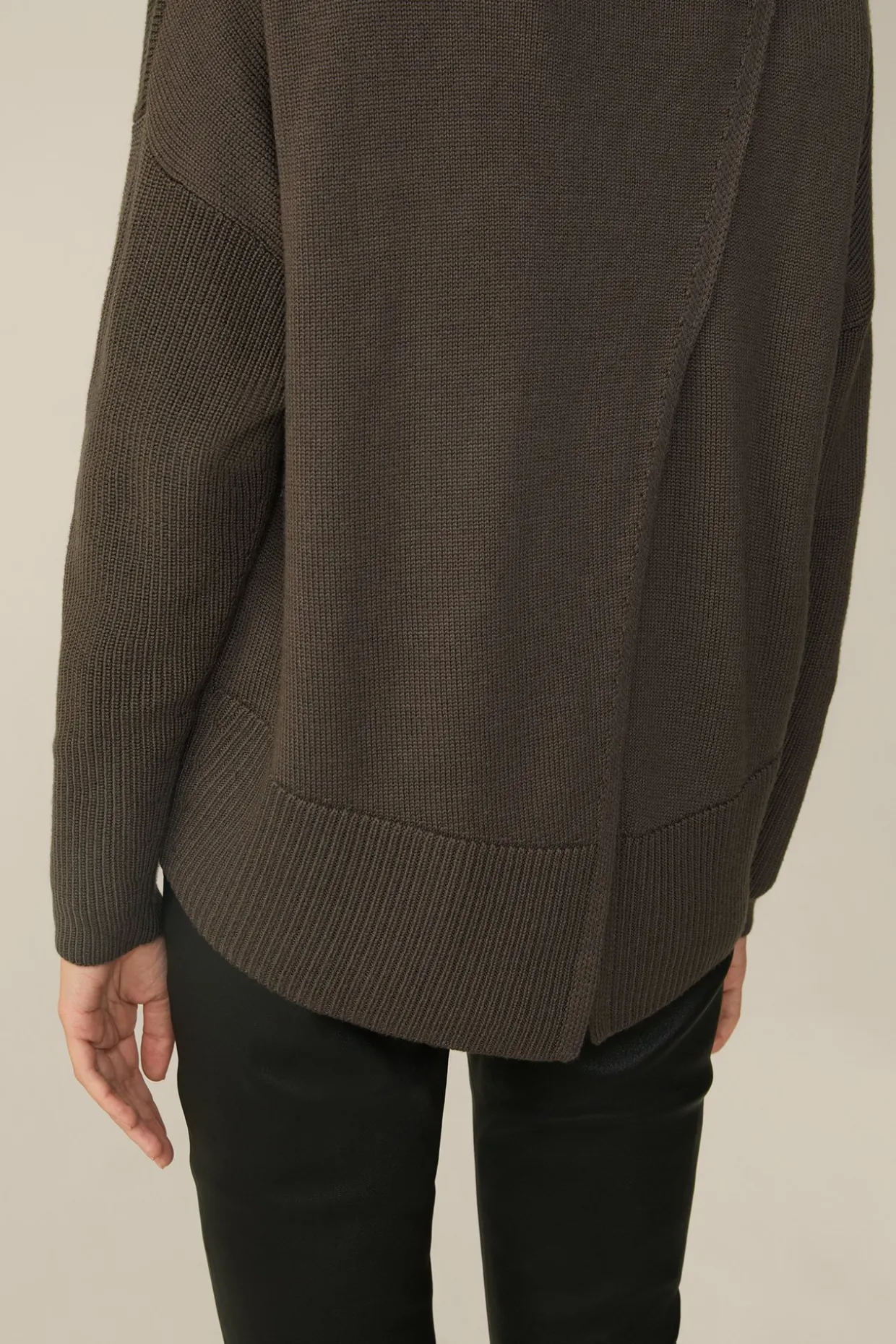Merino-Strick-Pullover Mit V-Ausschnitt In