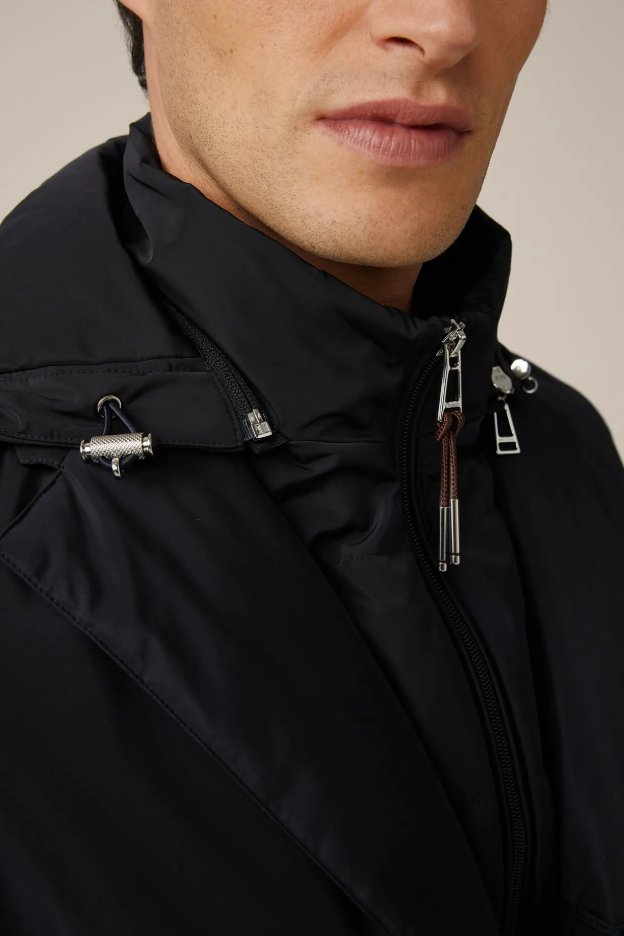 Nylon-Parka Venosa Mit Reverskragen In