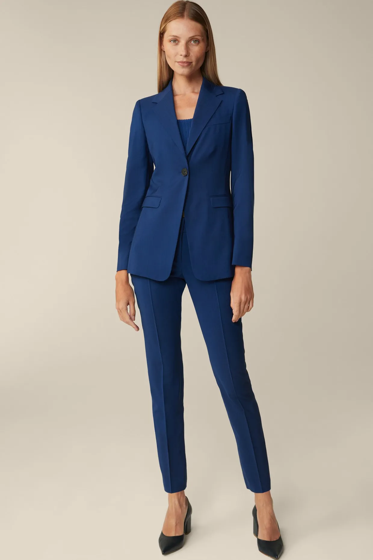 Schurwoll-Blazer Mit Pagodenschulter In
