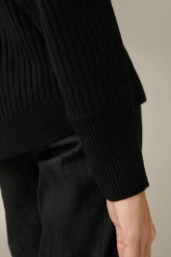 Schurwoll-Cashmeremix-Ripp-Strick-Pullover In
