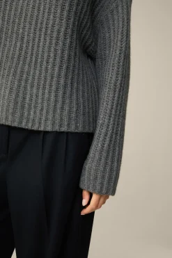 Schurwoll-Cashmeremix-Stehkragen-Pullover In