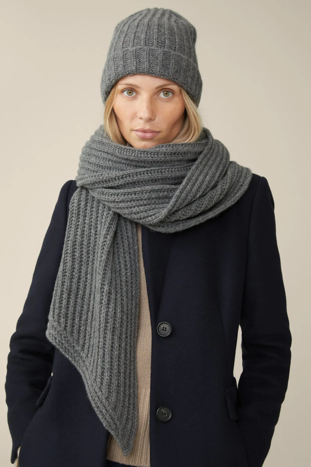 Schurwoll-Cashmere-Schal In