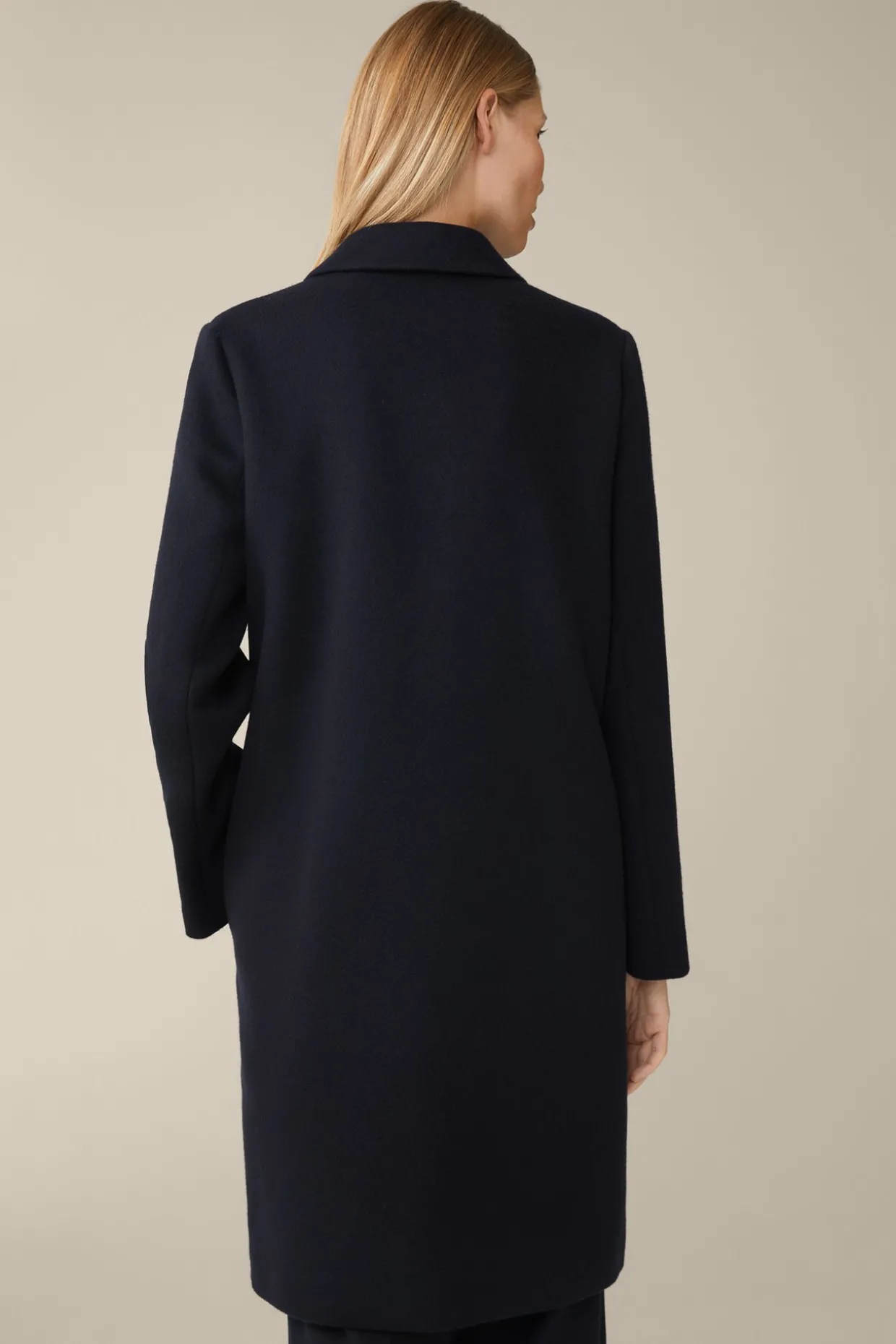 Schurwoll-Eggshape-Mantel Mit Cashmere In