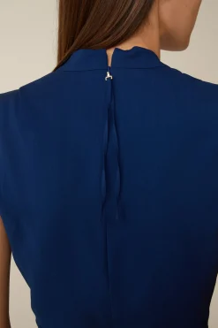 Schurwoll-Etui-Kleid In Midi-Lange In