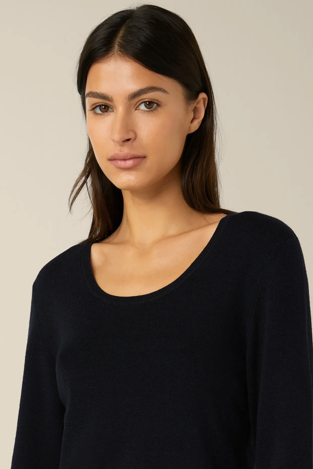 Schurwoll-Ripp-Strick-Pullover Mit Seide In