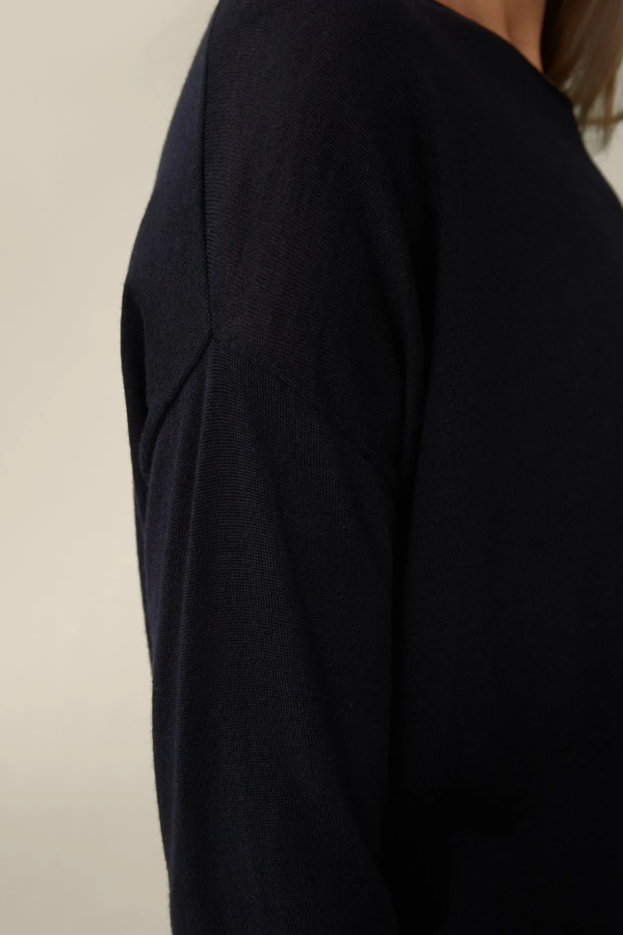 Schurwoll-Seidenmix-Pullover In
