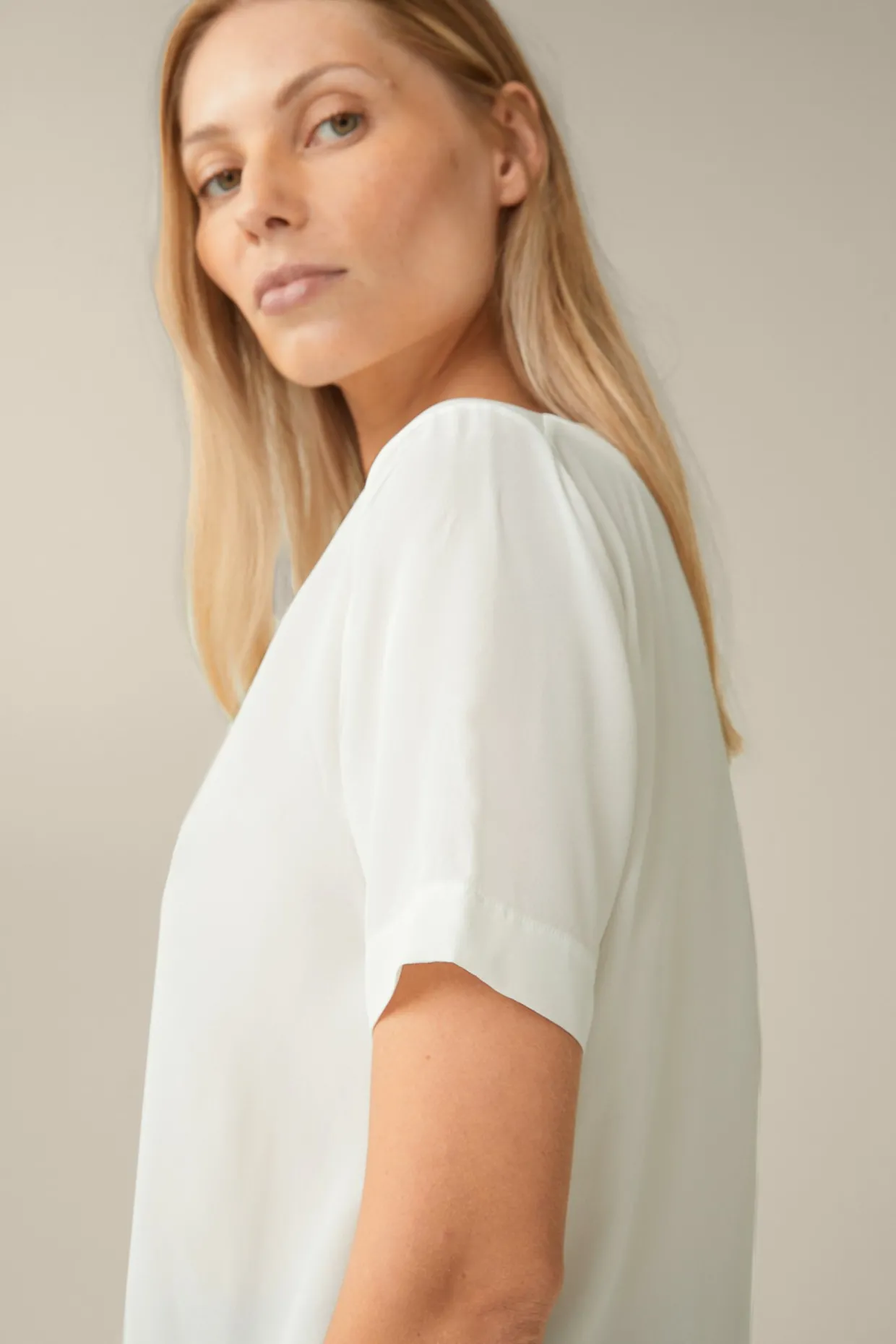Seiden-Kurzarm-Shirt In
