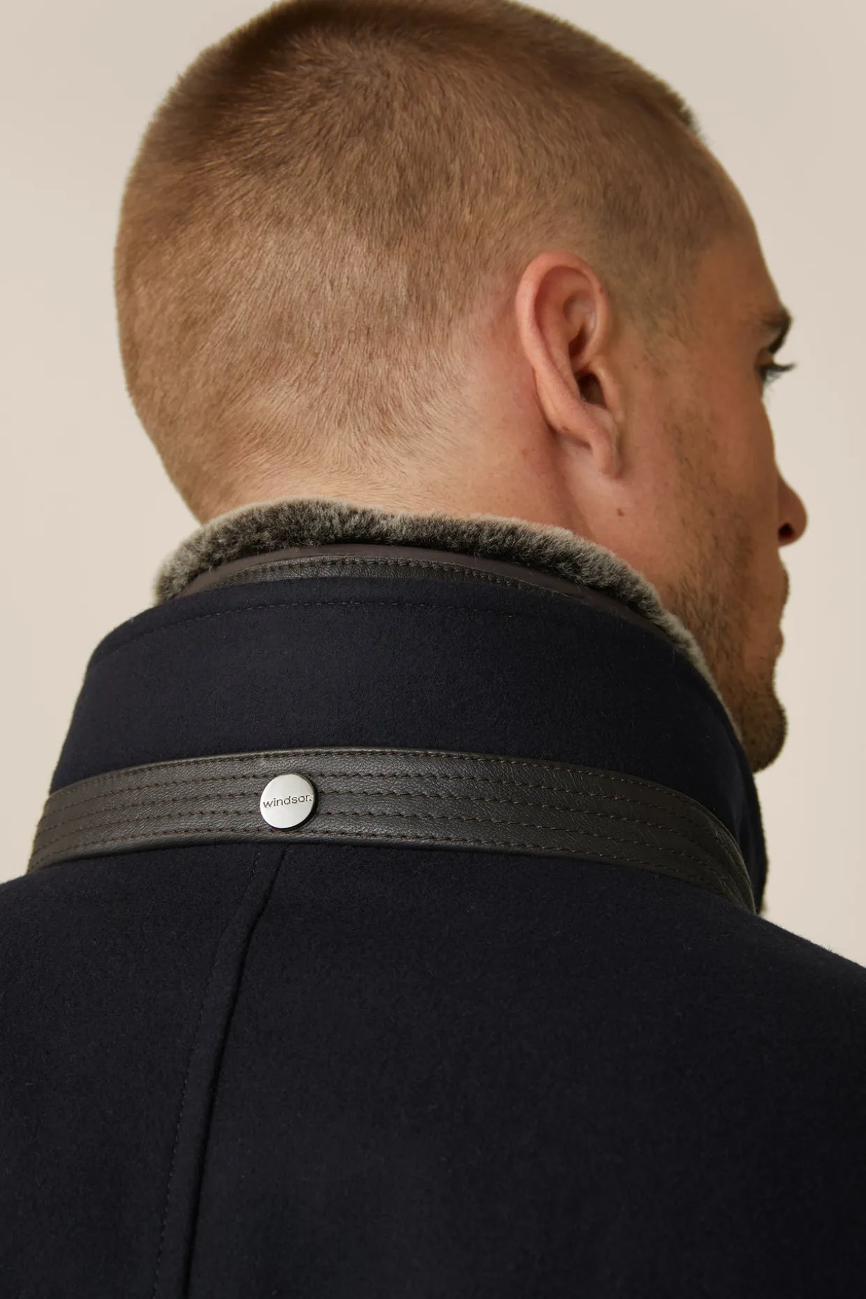 Stehkragen-Mantel Rivano Mit Cashmere Und Lammfellkragen In