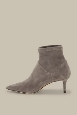 Stiefelette Aus Ziegenveloursleder By Unutzer In