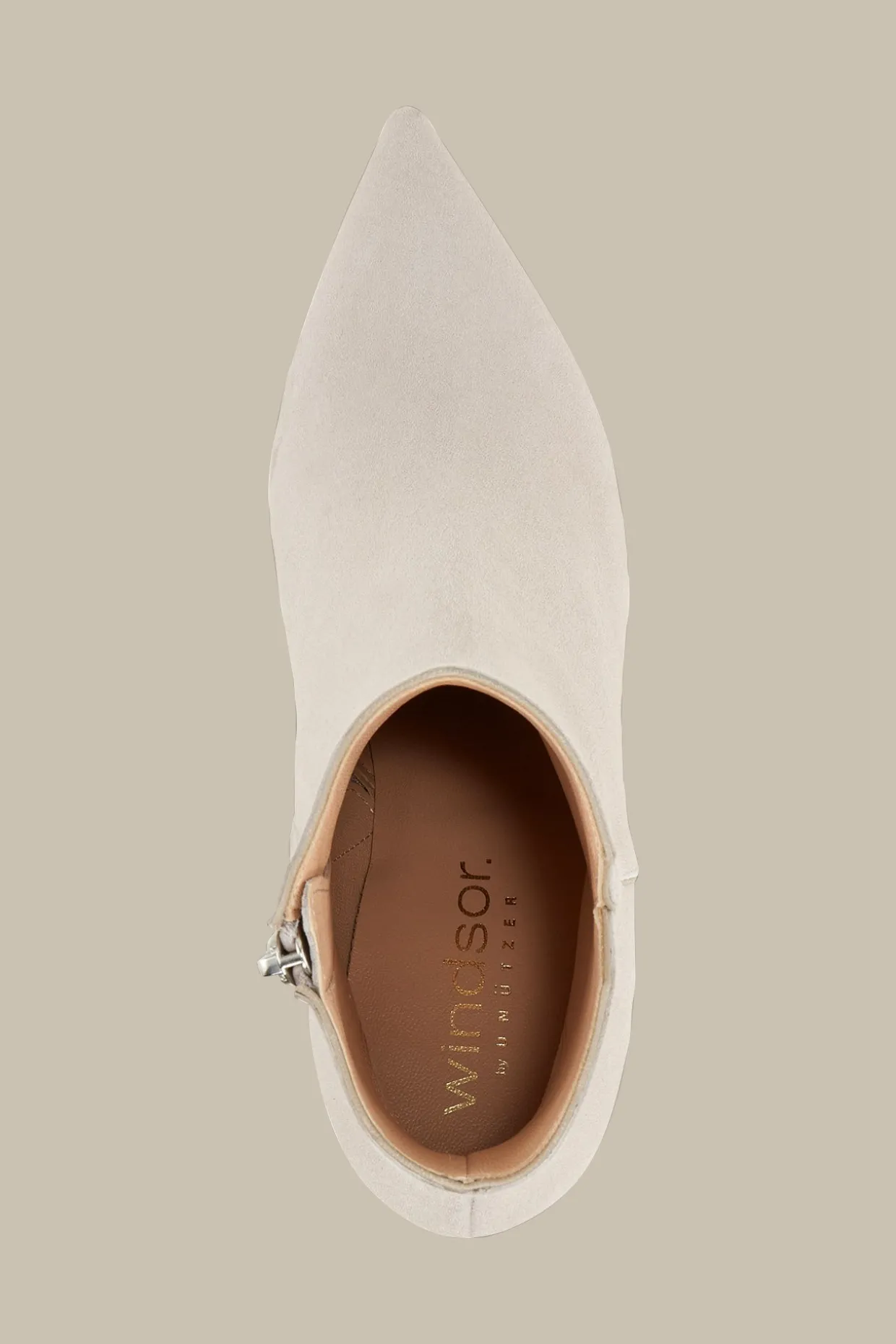 Stiefelette Aus Ziegenveloursleder By Unutzer In