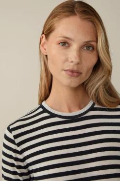 Tencel-Wollstretch-Rundhals-Shirt In