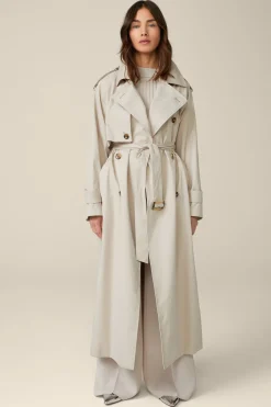 Trenchcoat In