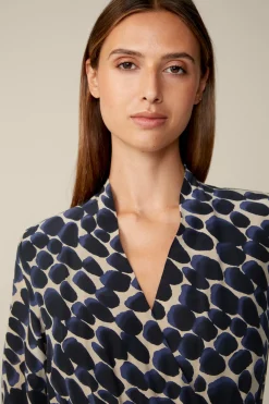 Viskose-Seidenmix-Wickel-Kleid In Navy-Beige Gemustert