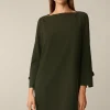 Wollcrepe-Eggshape-Kleid In