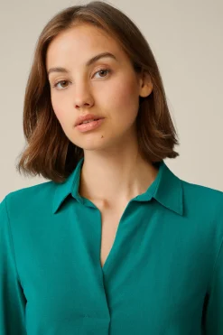 Wollcrepe-Hemdbluse In
