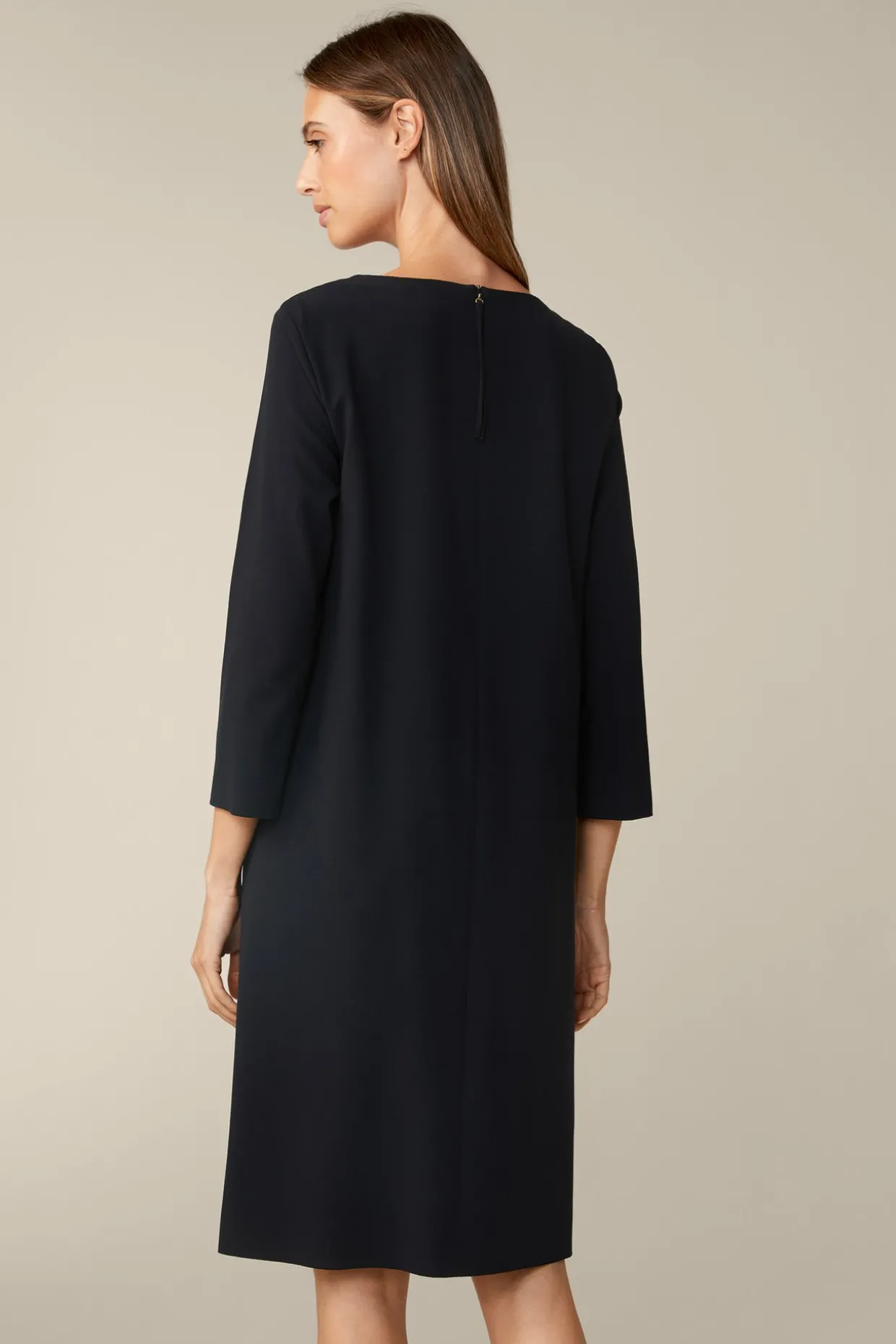 Wollcrepe-Kleid In