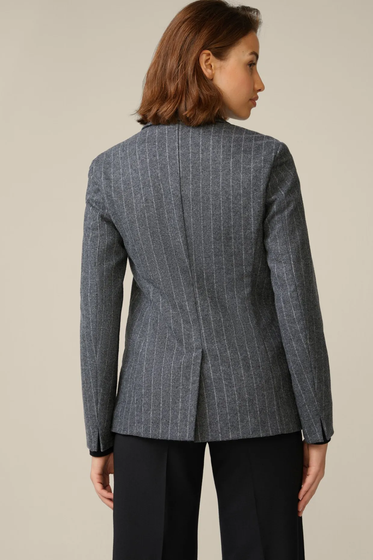 Wollmix-Blazer Mit Kreidestreifen In