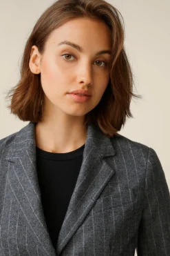 Wollmix-Blazer Mit Kreidestreifen In